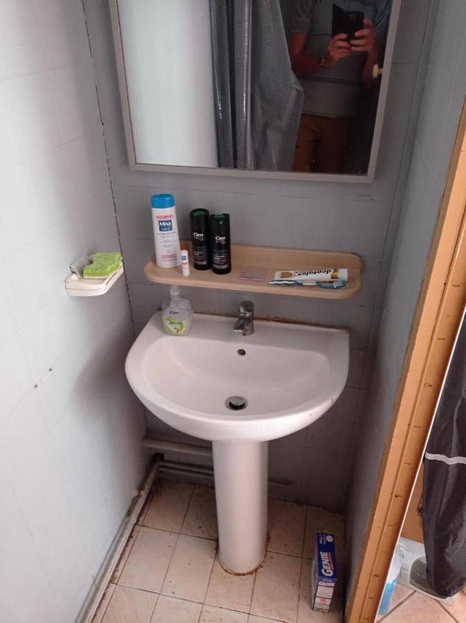 Chambre Meublee Independante, Avec Piscine Et Jardin, 1 Lit Pour 2 Personnes Direct Gare Aeroport Toulouse Luaran gambar