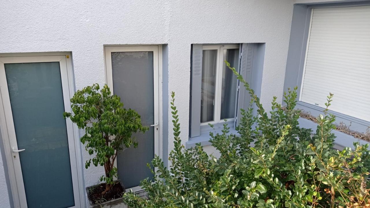Chambre Meublee Independante, Avec Piscine Et Jardin, 1 Lit Pour 2 Personnes Direct Gare Aeroport Toulouse Luaran gambar