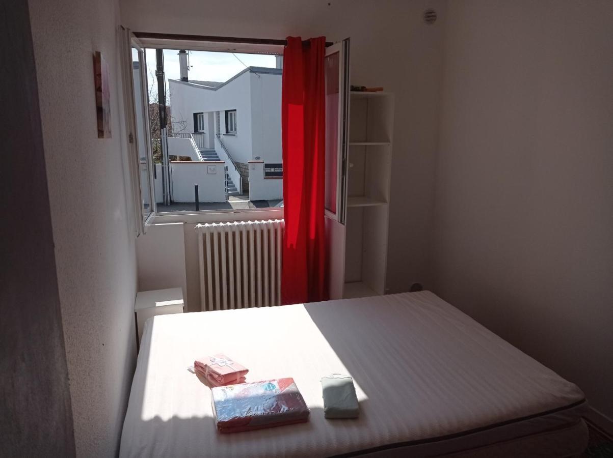 Chambre Meublee Independante, Avec Piscine Et Jardin, 1 Lit Pour 2 Personnes Direct Gare Aeroport Toulouse Luaran gambar