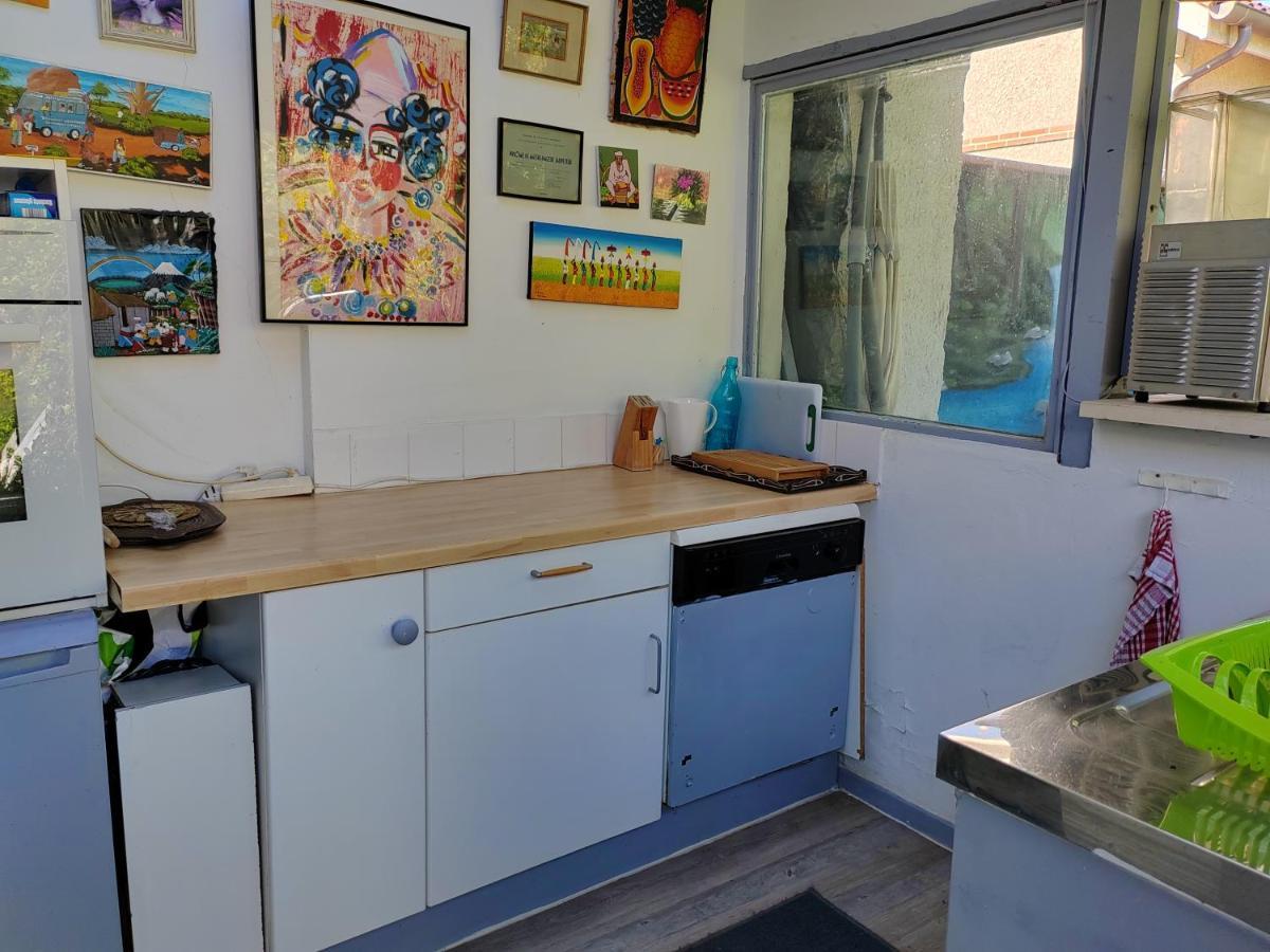 Chambre Meublee Independante, Avec Piscine Et Jardin, 1 Lit Pour 2 Personnes Direct Gare Aeroport Toulouse Luaran gambar