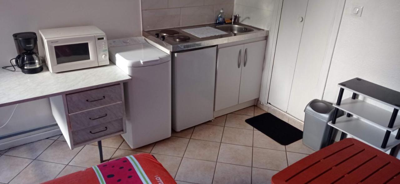 Chambre Meublee Independante, Avec Piscine Et Jardin, 1 Lit Pour 2 Personnes Direct Gare Aeroport Toulouse Luaran gambar